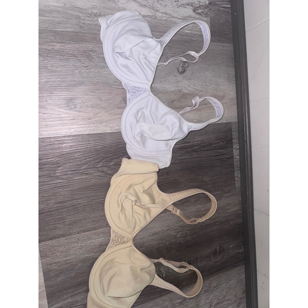 Vanity Fair Underwire Bras Set of 2 White Nude Lace Trim 75-092 34C